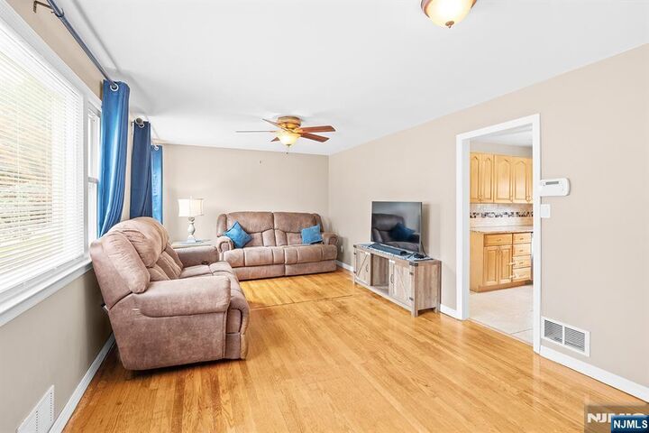 Property Photo:  3 Roy Avenue  NJ 07403 