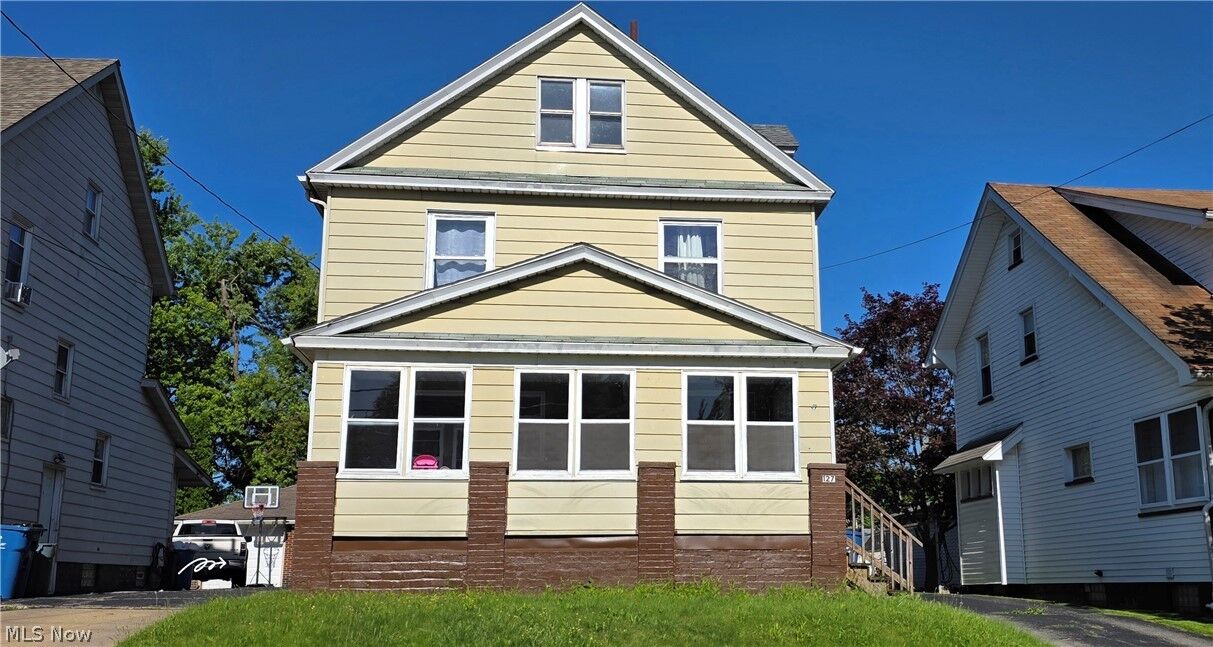Property Photo: 127 Courtland Avenue OH 44405