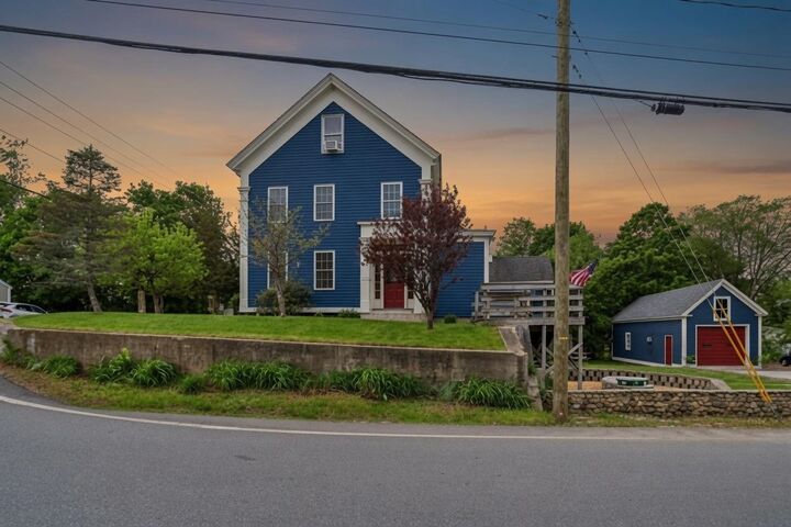 Property Photo:  1 Old Manchester Road  NH 03077 