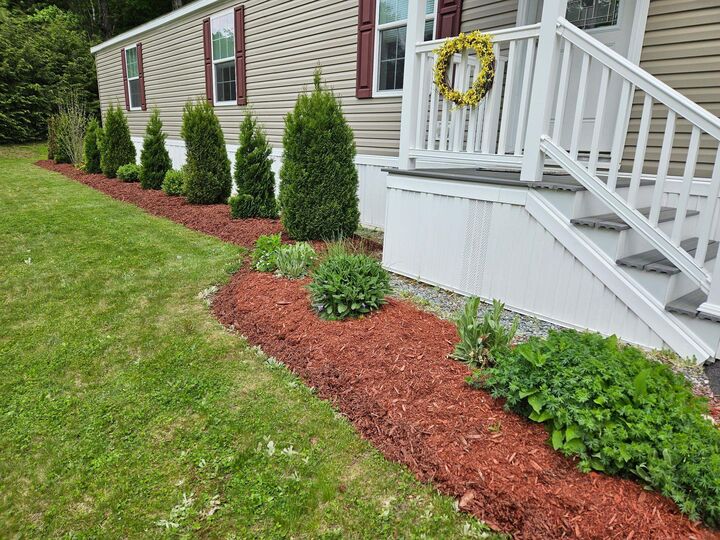 Property Photo: 4 Hemlock Road NH 03276