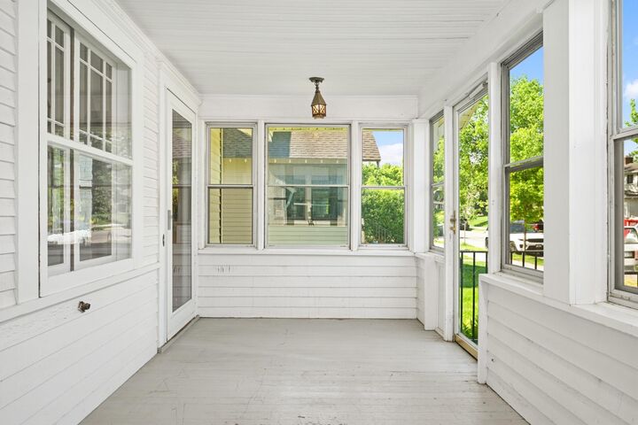 Property Photo:  5117 Zenith Avenue S  MN 55410 