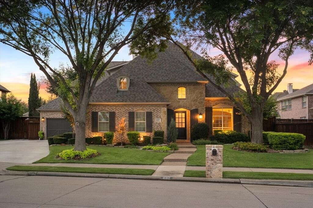 Property Photo: 4317 Fairway Drive TX 75010