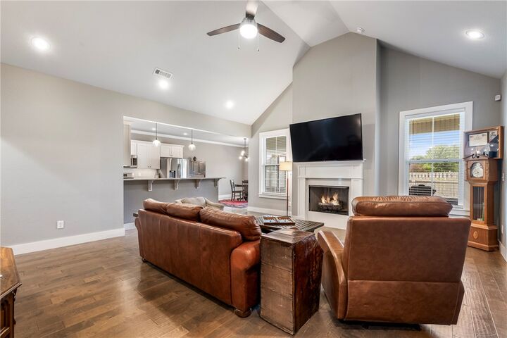 Property Photo:  1147 Lyon Loop  AR 72764 
