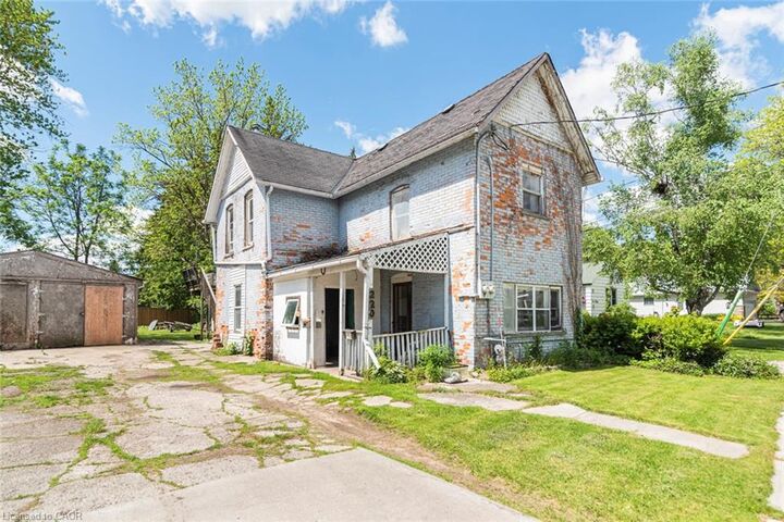 Property Photo: 220 Alder Street W ON N1A 1R4