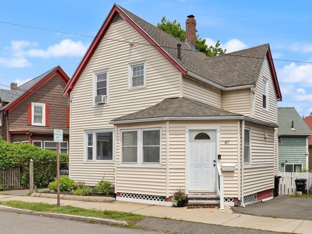 Property Photo: 67 Beach Ave MA 01907