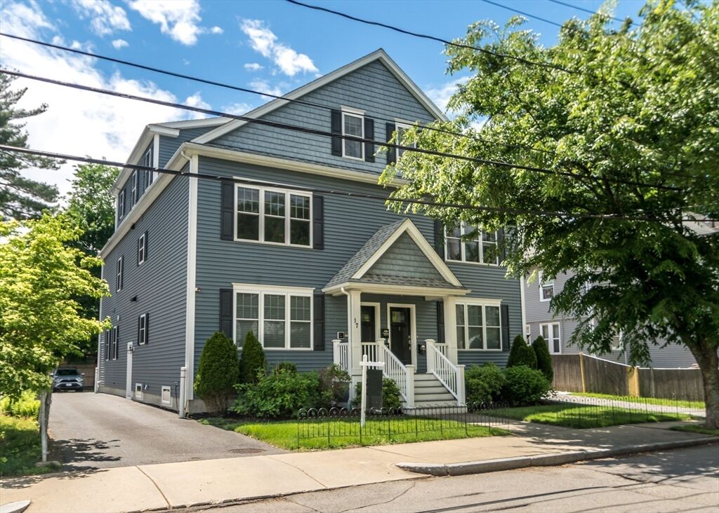 Property Photo: 17 Washington Avenue 4 MA 02453