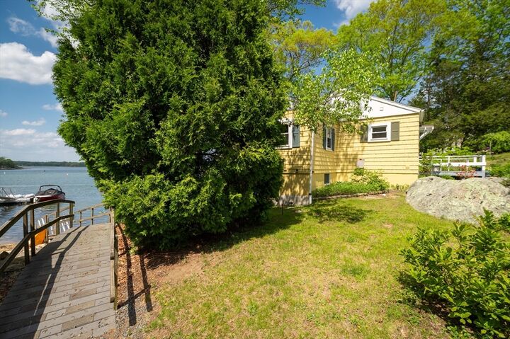 Property Photo:  16 Tidal Cove Way  MA 01930 