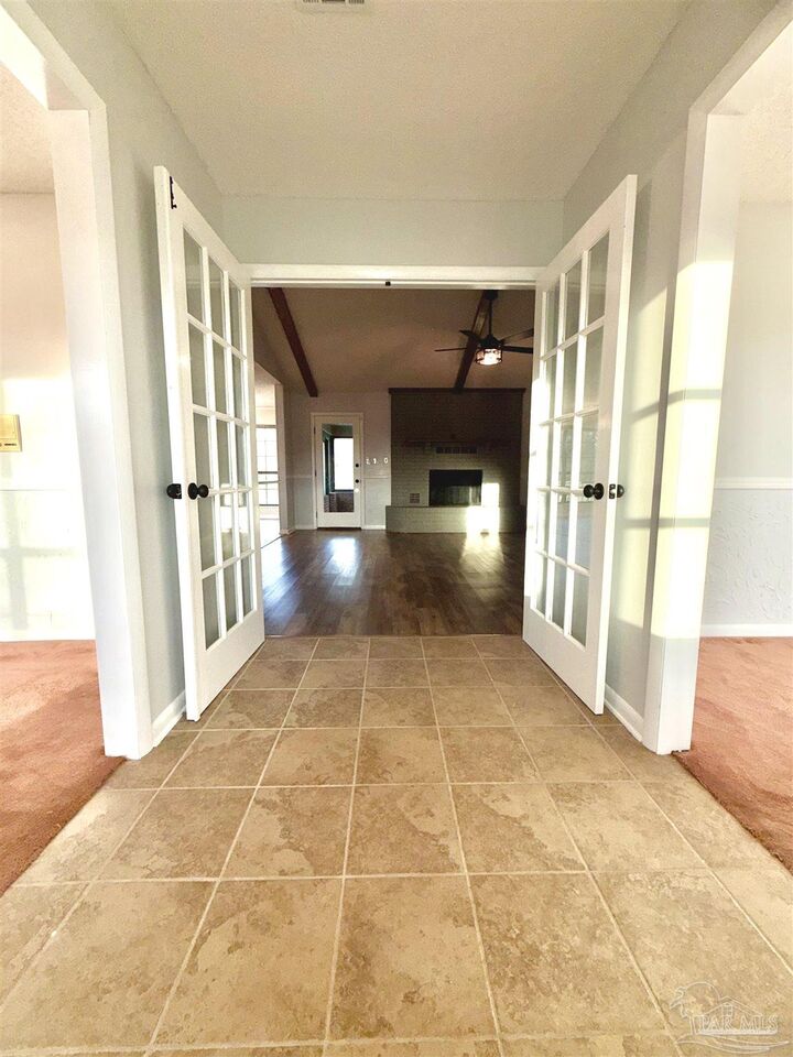 Property Photo:  7190 N 95-A  FL 32577 