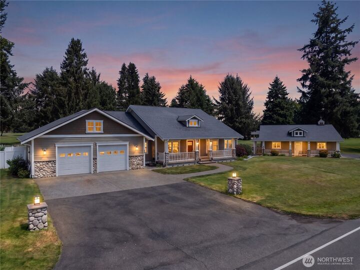 Property Photo:  5140  66th Avenue SE  WA 98513 