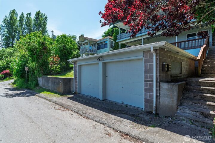 Property Photo:  1906 N Wycoff Avenue  WA 98312 