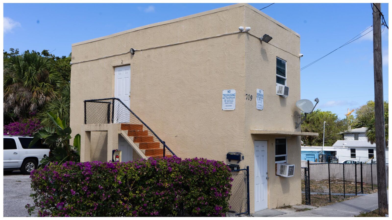 Property Photo:  709 6th Street 3  FL 33401 