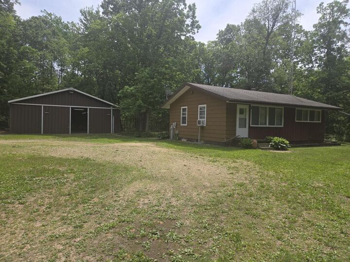 Property Photo:  3006 W 6th Court  WI 53936 