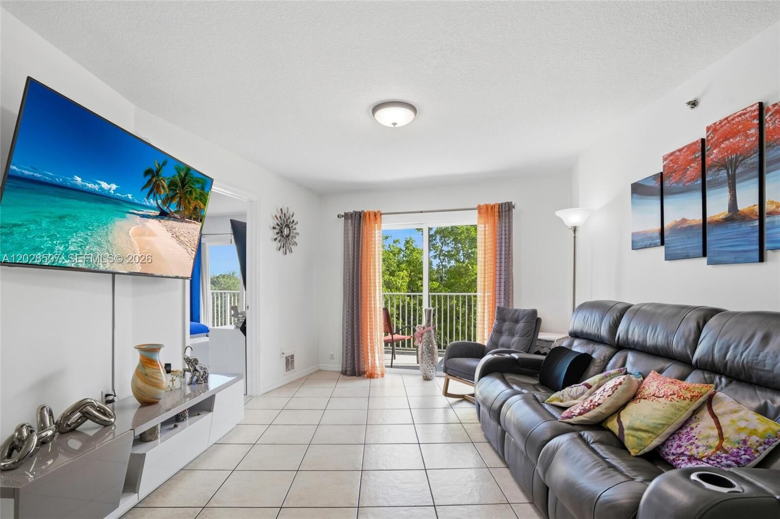 Property Photo: 2475 NW 16th Street Rd 401 FL 33125