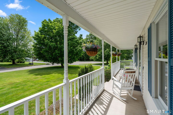 Property Photo: 36 Vincent Circle CT 06074
