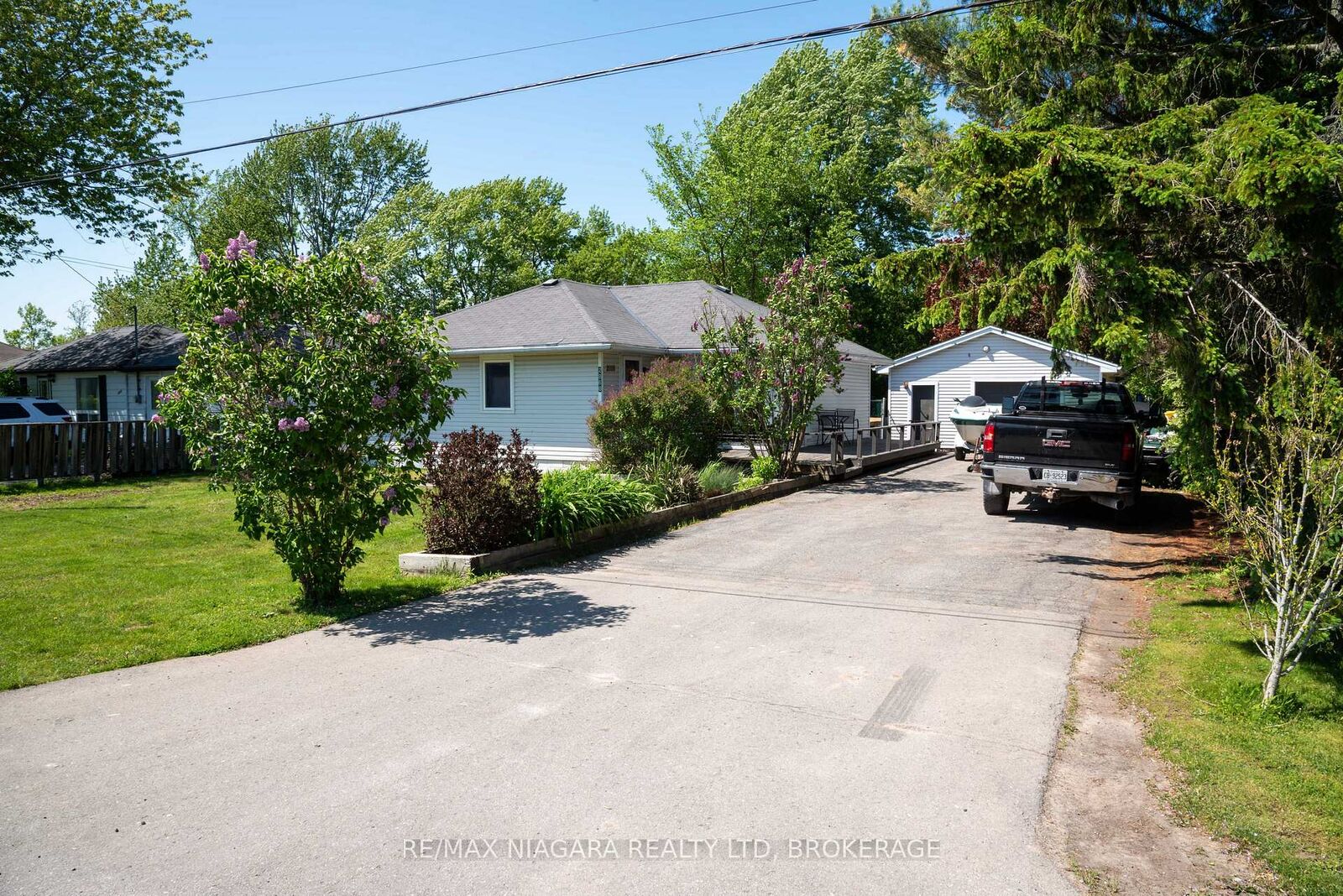 Property Photo: 2868 June Road ON L3K 5V3