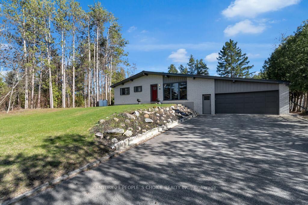 Property Photo: 71 Bay Sands Drive ON L9Z 1V1