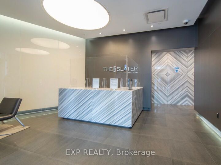 Property Photo: 199 Slater Street 1606 ON K1P 0C8