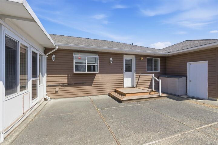 Property Photo: 788 Stanhope Rd BC V9P 1B5