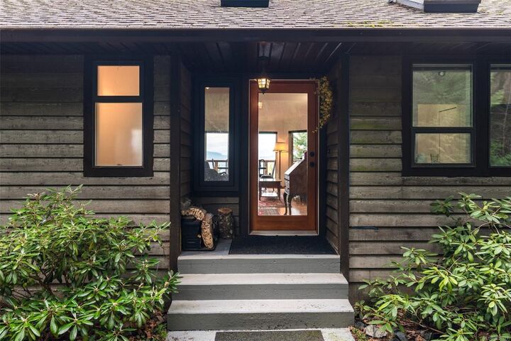 Property Photo: 1691 Strathcona Heights Rd BC V8H 2A9