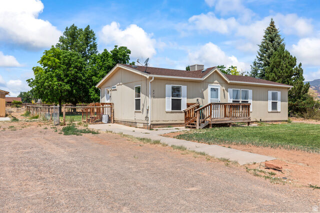 Property Photo: 275 N 100 E UT 84775