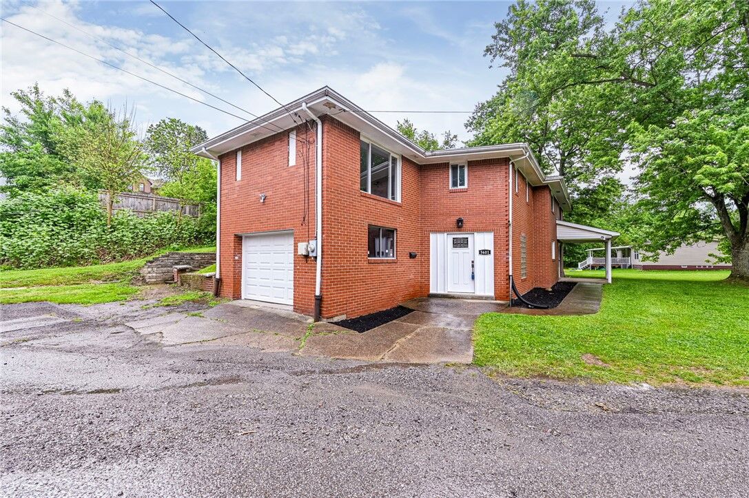 Property Photo:  5601 Rogers Street  PA 15207 