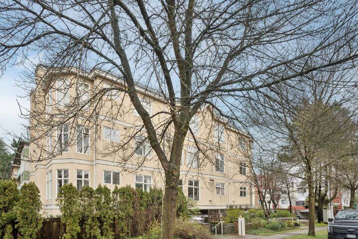 Property Photo:  1099 W 71st Avenue 201  BC V6P 6Y5 