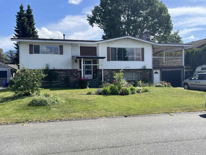 Property Photo: 45946 Silver Avenue BC V2R 1Z2