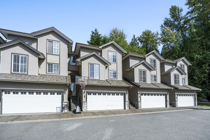 Property Photo:  46360 Valleyview Road 20  BC V2R 5L7 
