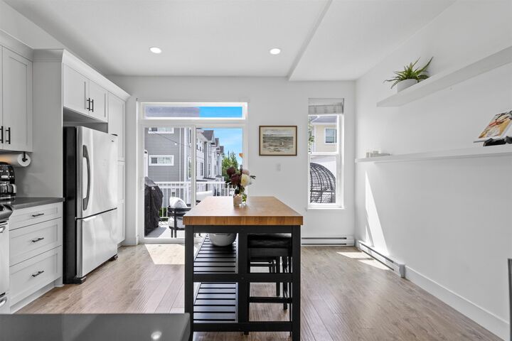 Property Photo: 16228 16 Avenue 36 BC V4A 1S7