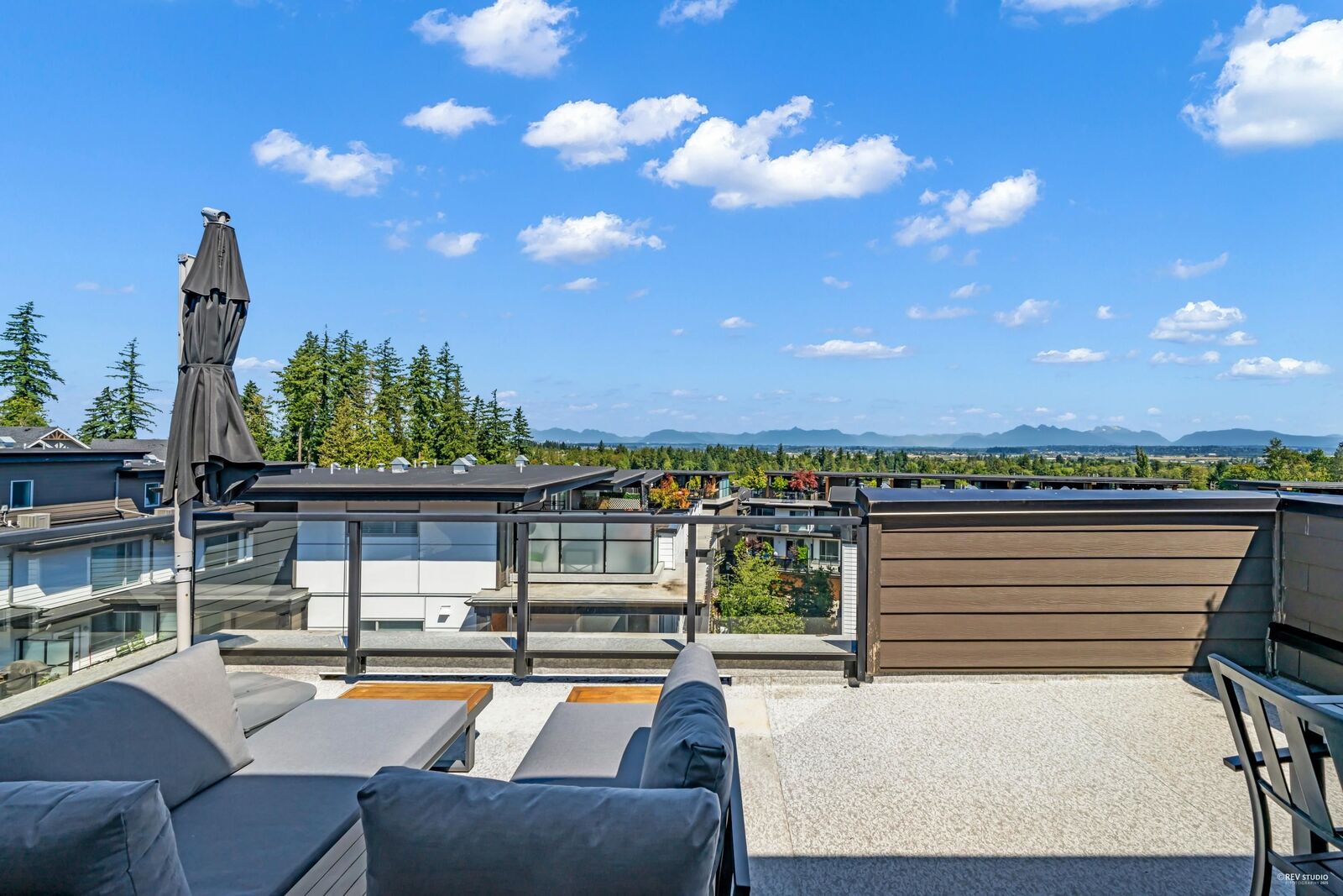 Property Photo:  2825 159 Street 14  BC V3Z 0T9 