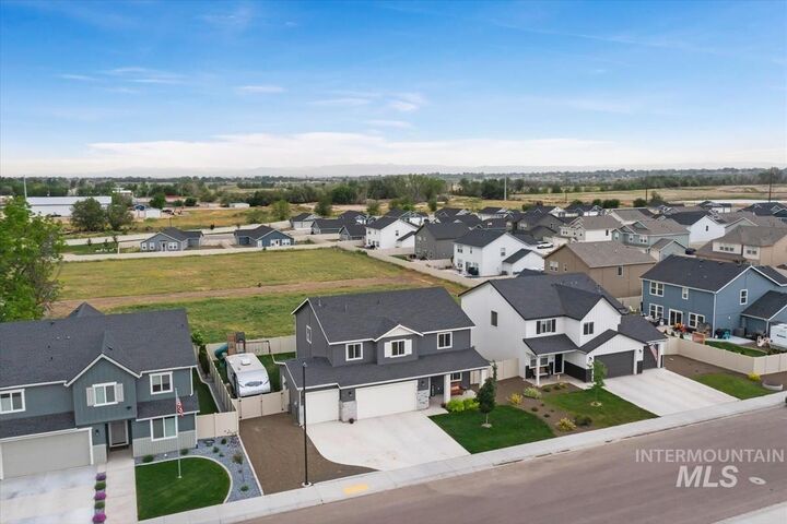 Property Photo:  815 Knowledge St  ID 83644 