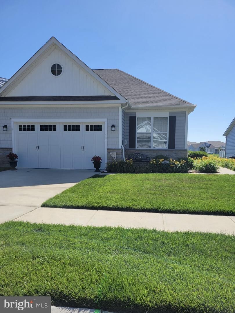 Property Photo: 521 Moorings Circle 245 MD 21666