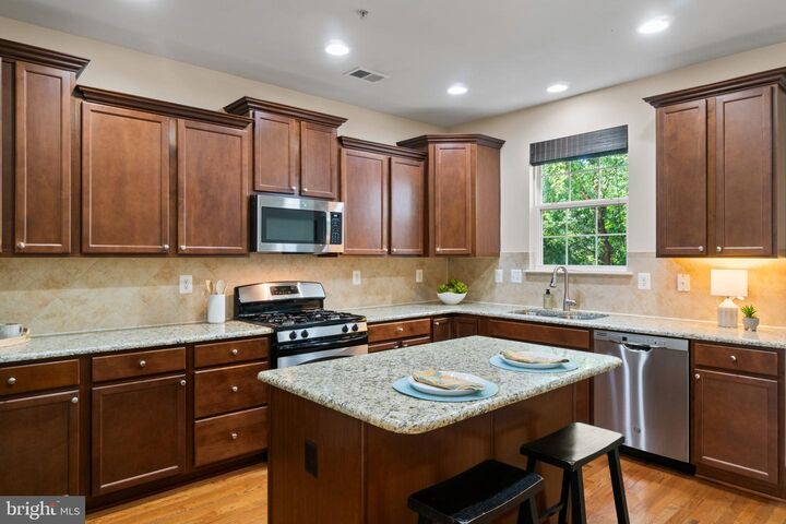 Property Photo:  722 Hidden Oak  MD 21060 