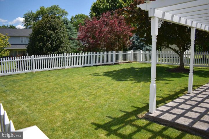 Property Photo:  176 Lantern Lane  PA 17201 