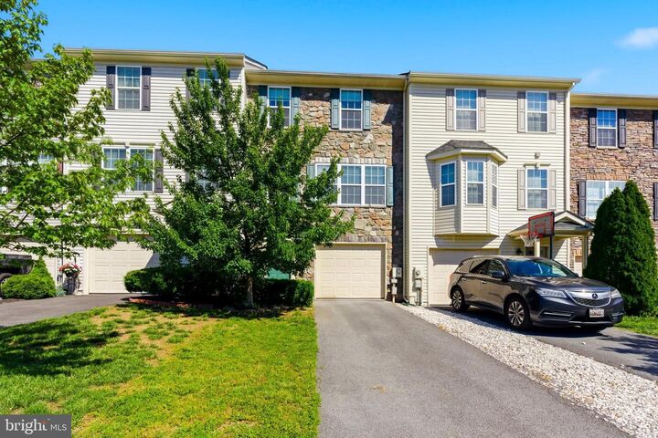 Property Photo:  232 Morlatt Lane  WV 25404 