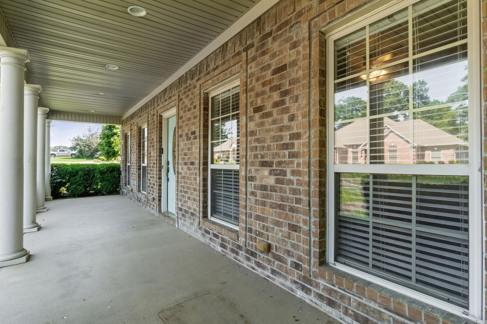 Property Photo: 5014 Congressional Drive AR 72019