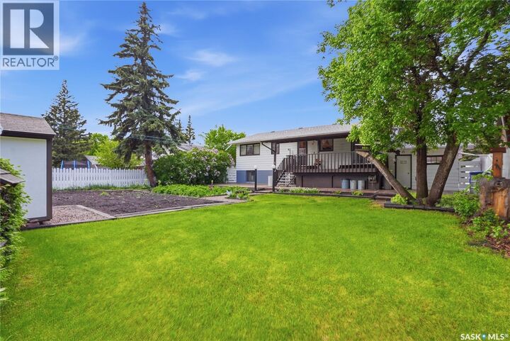 Property Photo:  6007 4th Street  SK S0K 3R0 