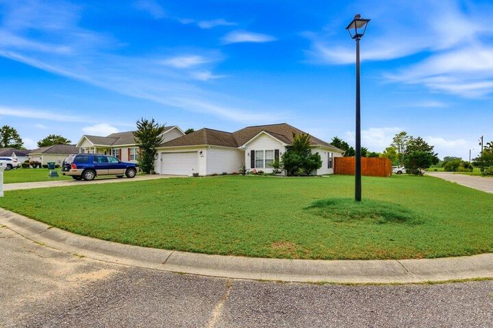 Property Photo:  2902 Silver Leaf Circle  SC 29569 