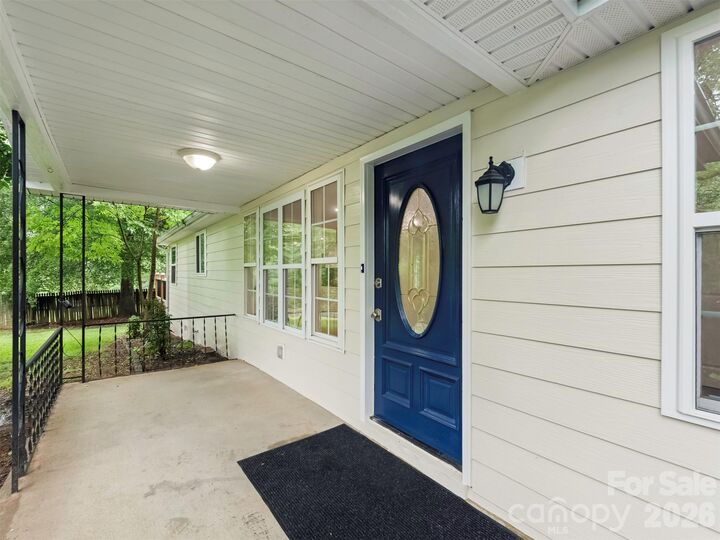 Property Photo: 1016 Underwood Road NC 28104