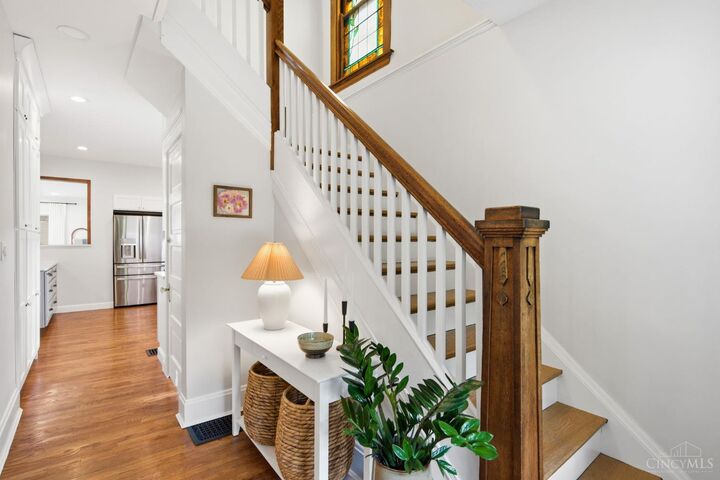 Property Photo:  877 Tweed Avenue  OH 45226 