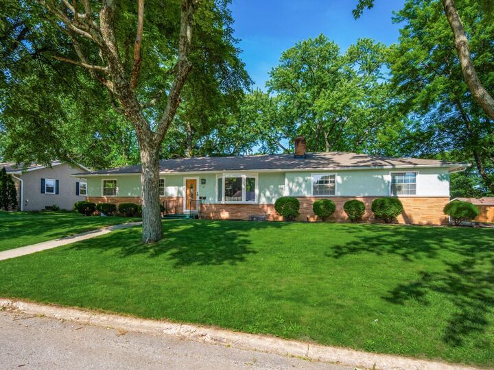 Property Photo:  121 Sierra Drive  OH 43230 