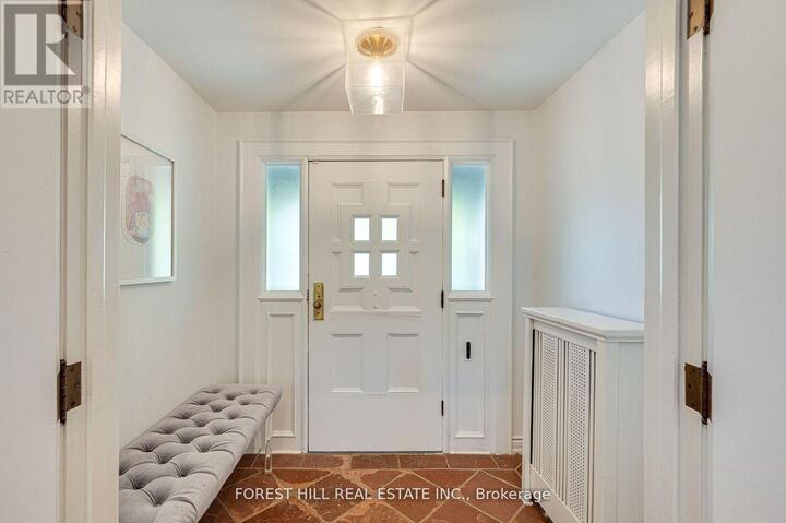 Property Photo: 319 Glenayr Road ON M5P 3C6