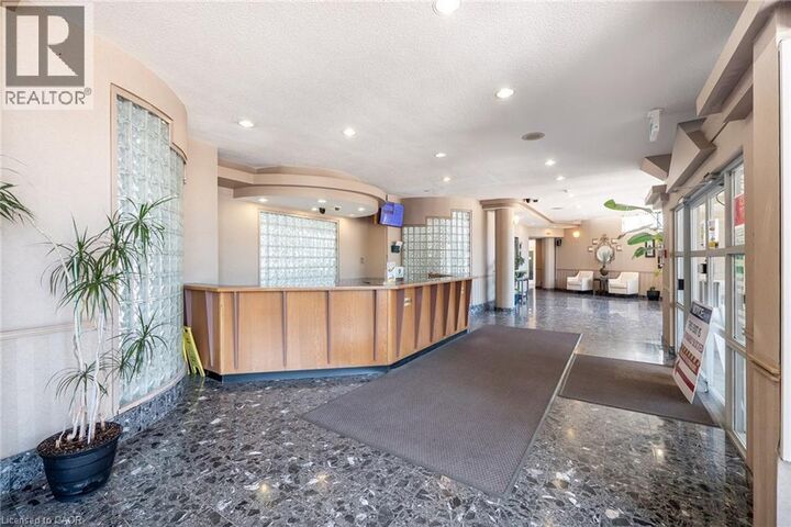 Property Photo: 25 Trailwood Drive 1004 ON L4Z 3K9