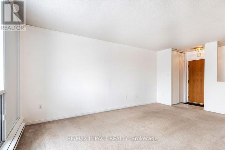 Photo de la propriété:  454 Centre Street 412  ON L1H 4C2 