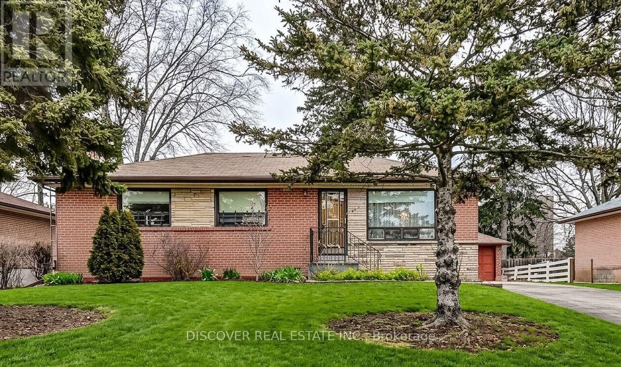 Photo de la propriété:  186 Floradale Drive  ON L5B 1G3 