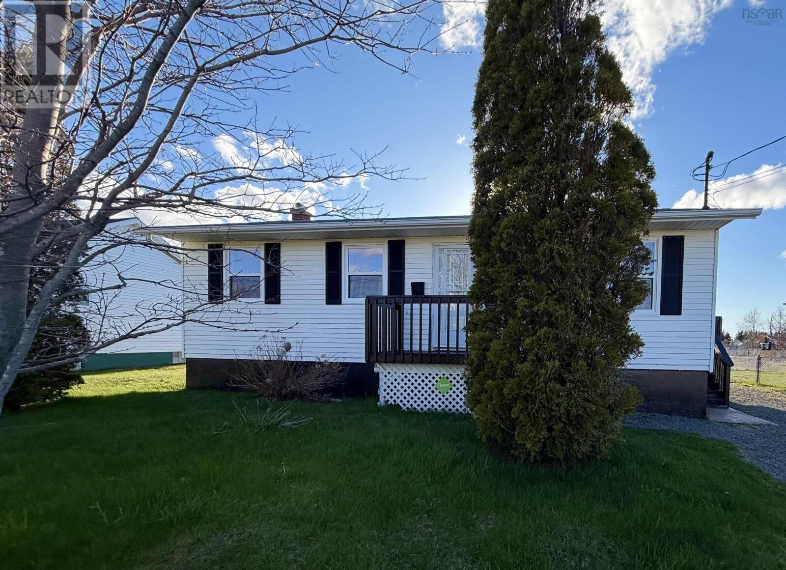 Property Photo: 733 Sharpes Lane NS B1H 4H1
