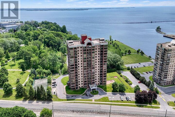 Property Photo: 1000 King Street West 1201 ON K7M 8H3