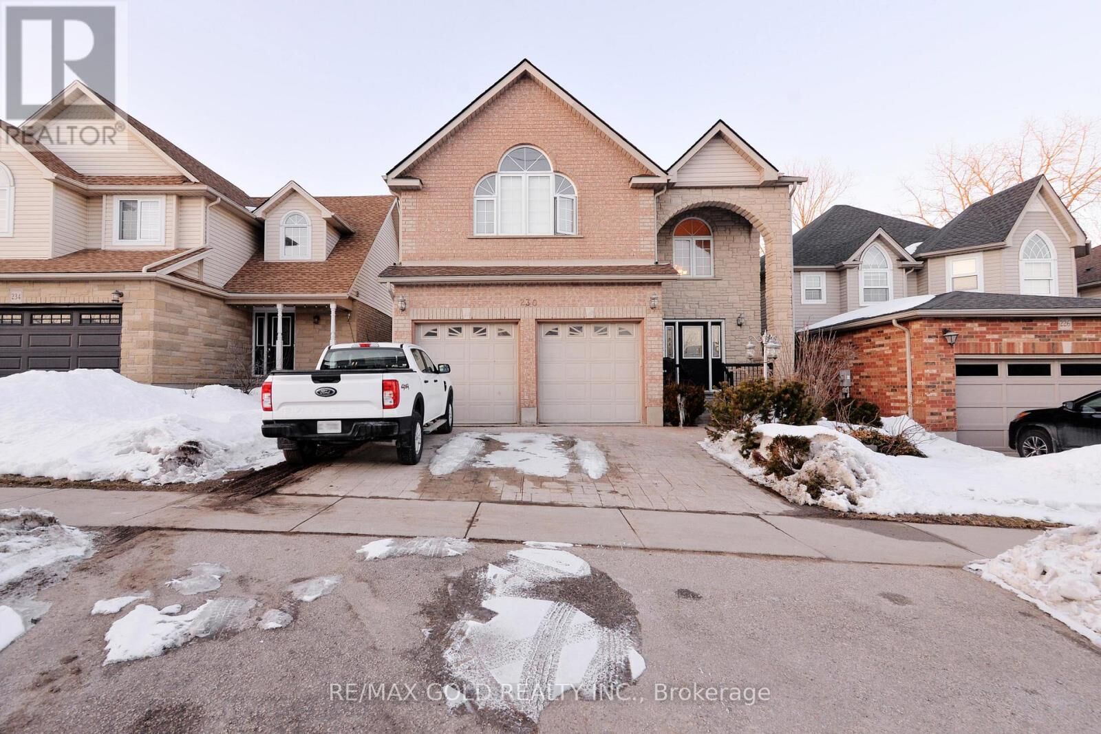 Property Photo:  230 Doon Mills Drive  ON N2P 2R8 