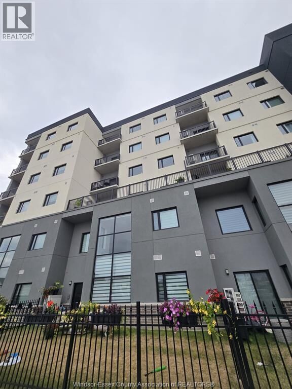 Property Photo:  4300 Laurier Parkway 288  ON N9H 0R1 