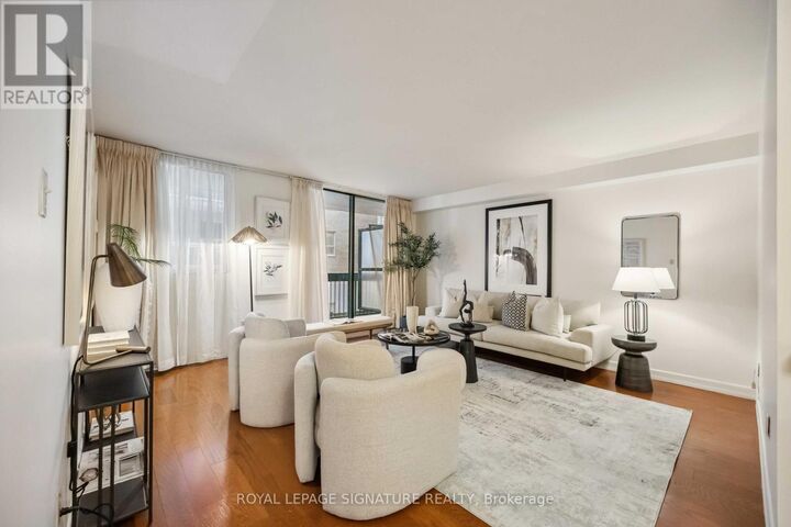 Property Photo:  212 St. George Street 201  ON M5R 2N5 